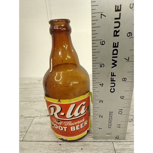 VTG R-Laโ Root Beer 12oz Soda Bottle Ace Bottling Paper Label Steinie Barn Find - Picture 2 of 14